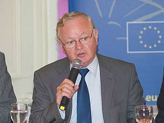 Jim Higgins fails to retain se...